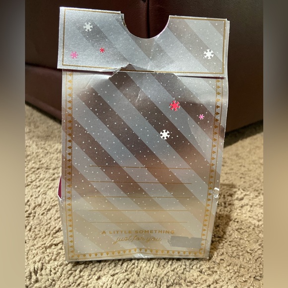 Bath & Body Works 3 Piece Gift Set SNOWFLAKES & CASHMERE Cream Mist PocketBac - Picture 6 of 6